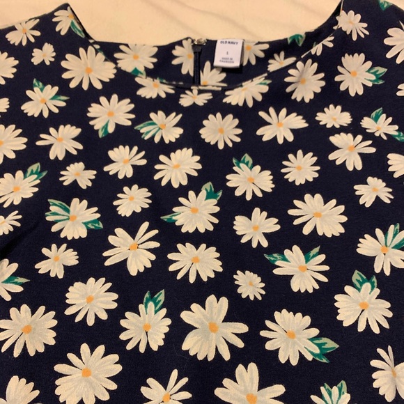 🌼 Old Navy Blue Daisy Body-Con Dress🌼 - Picture 8 of 8